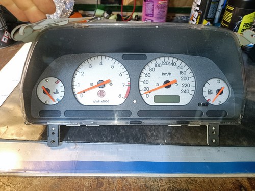 0401 tacho kombiinstrument - 0401, mg