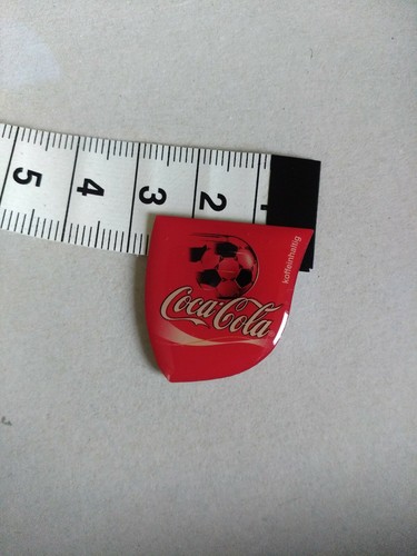 Coca cola anstecker metall - ,