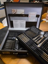 Besteck aus Solingen in einem