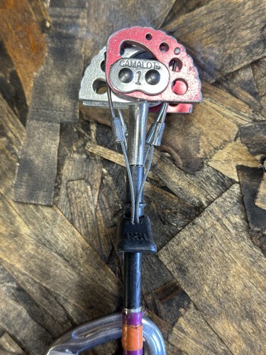 Black diamond camalot - camalot, size