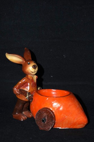 Eierbecher figur kunstharz - eierbecher,