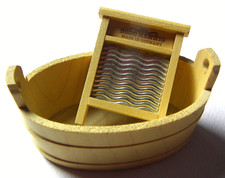 HOLZ ZUBER mit WASCHBRETT - BODO HENNIG - sehr guter Sammler-Zustand - MS: 7670