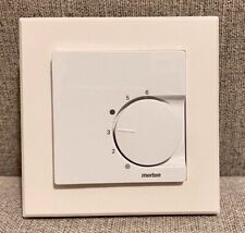 Merten 230V Raumtemperaturregler-Einsatz (MEG5773-0000)