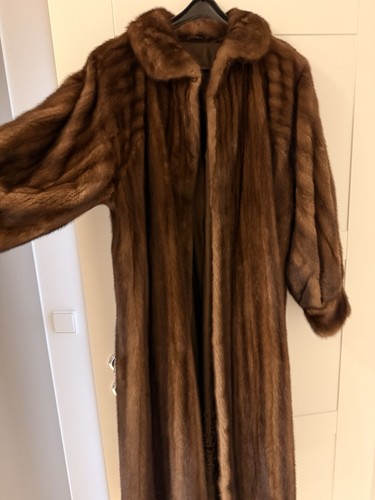 Nerzmantel von saga mink - nerzmantel,