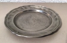 ANTIKER ZINNTELLER UM 1800 - 1900 PUNZE 22,5 CM DURCHMESSER Gravur „ FXP“
