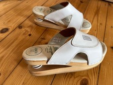 J.Rubio, Damen, 5-Punkt-Holz-Plateau Feder  Pantolette, Leder, Weiß, Gr. 38 / 39