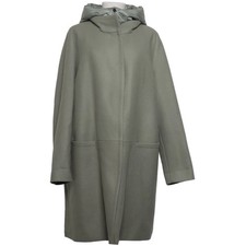 Schneiders Salzburg, Mantel