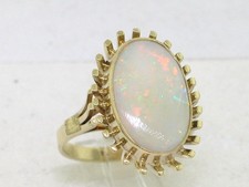 Opal Ring 585 Gelbgold 14Kt Gold großer australischer farbiger  Opal Vintage