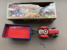 Gama 77/6: Traktor mit Anhänger - und Schlüssel - gebrauchter Zustand 