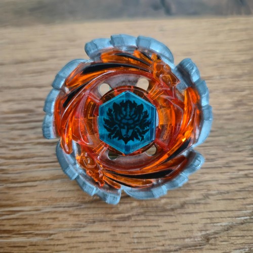 Beyblade metal cyclone - metal,