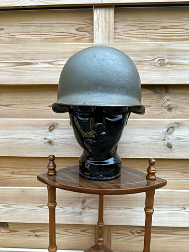 Stahlhelm olivgrün mit