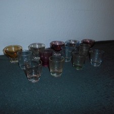 13 x Schnapsgläser Bunte