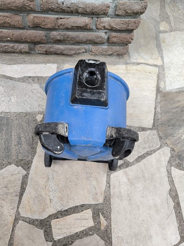 Staubsauger hitachi 300 und - cv,