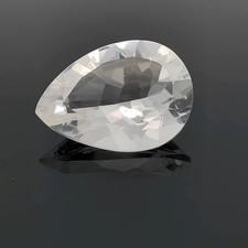 SAMMLERSTEIN  BERGKRISTALL  TROPFEN ca. 23,10 ct. SCHMUCKJAGD