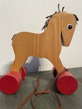 HABA Holzpferd zum Ziehen