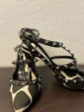 Valentino Garavani Rockstud 37