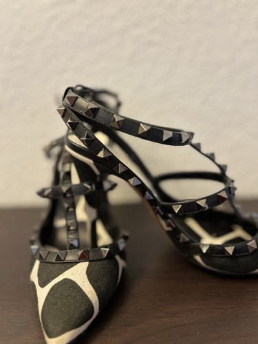 Valentino garavani rockstud - valentino,