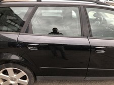 Audi A4 8E B6 Avant Tür