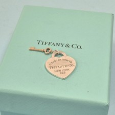 Tiffany & Co. Return To Heart & Rubedo Schlüssel Silber Anhänger Charm für Halskette