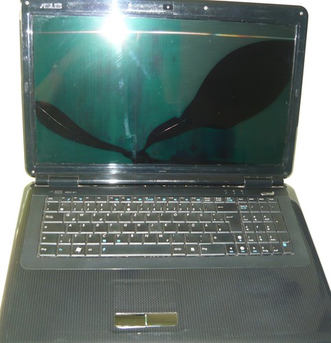 Asus x70a laptop - /, notebook