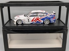 Modellautos 1:18 Autoart BMW 320i E46 Team UK #1 A Priaulx in OVP