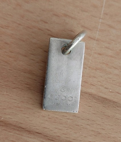 Gucci logo tag anhänger - gucci,