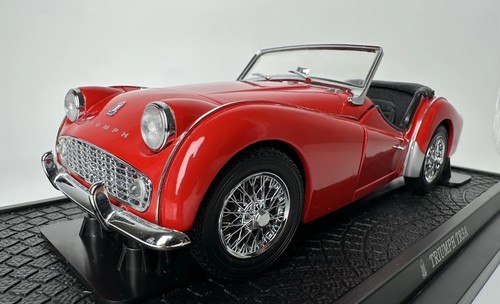 Kyosho triumph tr3a roadster - kyosho,