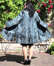 Pelzmantel Breitschwanz