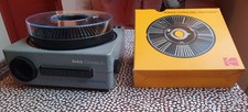 Kodak Carousel S Dia-Projektor mit 6 Carousel Magazine u. 1 Koffer