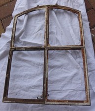 altes Guss Eisen Fenster