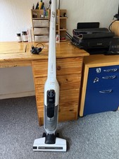 Kabelloser Staubsauger Bosch