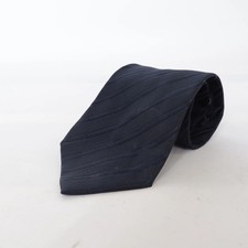 Edsor Kronen, Krawatte