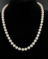 J. Köhler Perlenkette