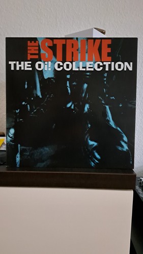 The strike collection - oi,