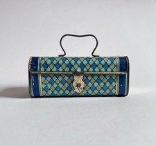 🔹 Antike Blechdose /