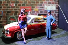 Wartburg 311 Sportcoupe Revell Rot / Creme & Volkspolizist 1:18