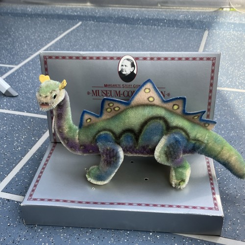 Steiff museum collection - steiff,