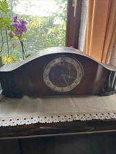 Tischuhr Kaminuhr mit Holzgehäuse Vintage 50/60er Jahre Gongschlag, läuft nicht