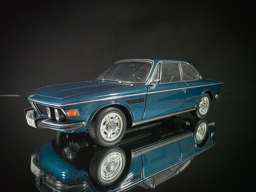 Autoart bmw csi 1 18 - bmw, 1:18