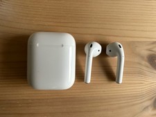 Apple AirPods 1. Generation +