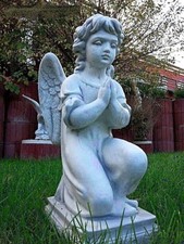 Steinfigur "Betender Engel" 60