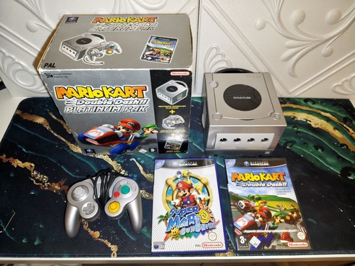 Nintendo gamecube mario kart - nintendo,