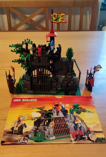 Lego castle set - castle, dark