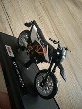 Maisto KTM 690 SMC R Motorrad Modell 1:18