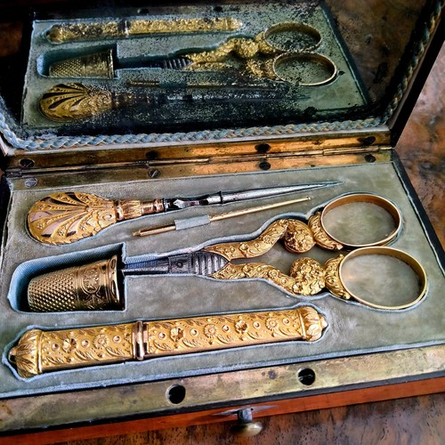 Necessaire nähset massiv gold - nähset,