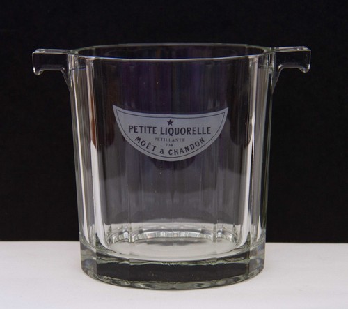 Moet chandon petite - chandon,