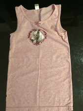 Schönes rosa Unterhemd in Gr.134/140 von Yigga
