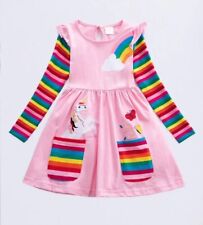 Süßes Mädchen Kleid