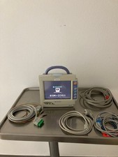 EKG Vital Monitor Nihon/Kohden BSM-2301K