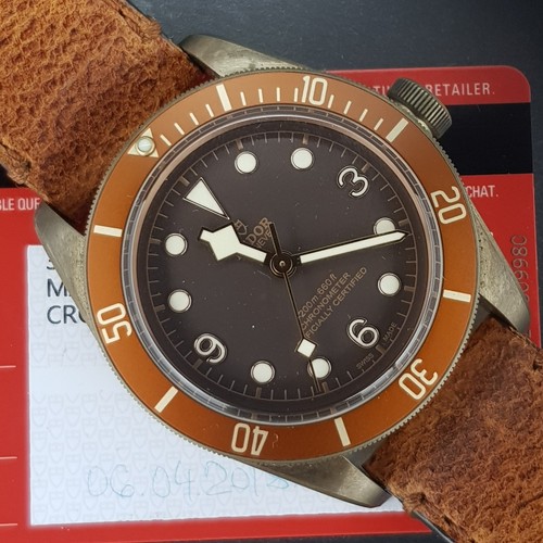 Tudor black bay bronze - black,